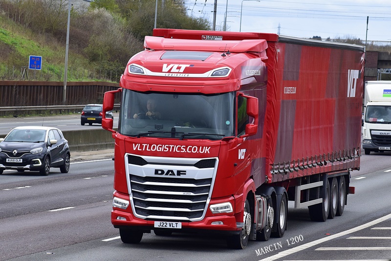 _DSC0548-crop-VLT Logistics-DAF XG 530.JPG