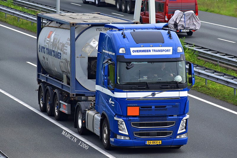 _DSC3312-crop-Overmeer Transport -VOLVO FH IV.JPG