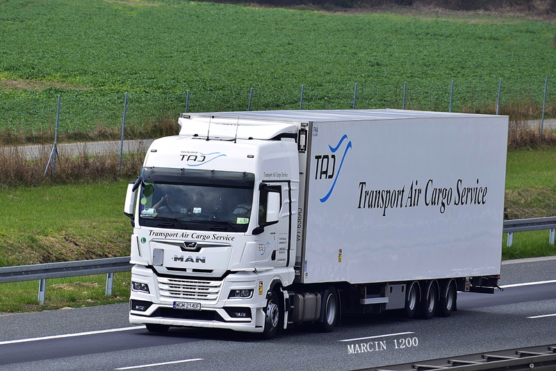 _DSC4895-crop-MAN TGX II  - TAJ.JPG