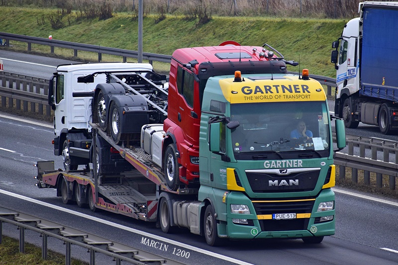 _DSC8600-crop-MAN TGX Euro6 II-GARTNER.JPG