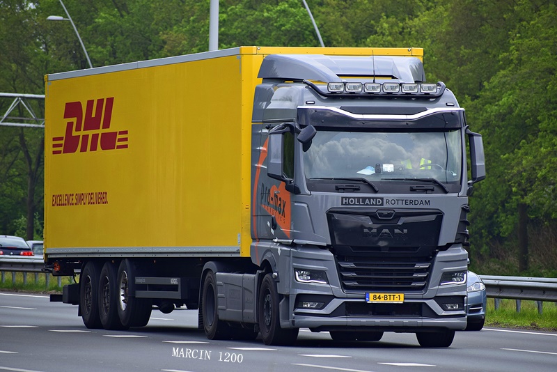 _DSC3182-crop-ProMax-MAN TGX II.JPG