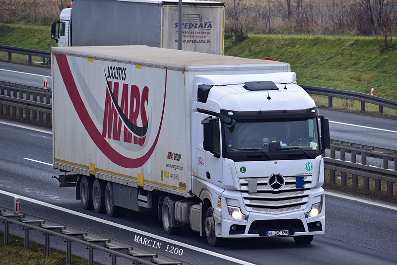 _DSC8612-crop-Mercedes-Benz Actros MP5-MARS.JPG