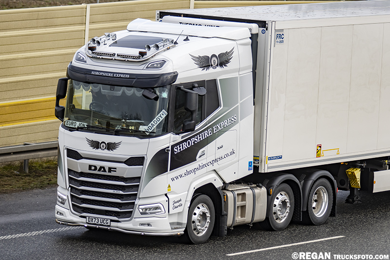 DAF XG - Shropshire Express.jpg