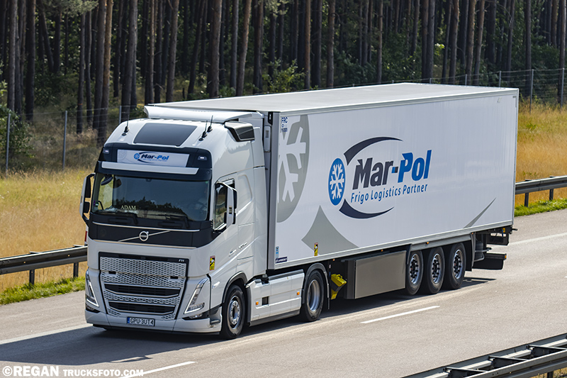 Volvo FH5 - Mar-Pol.jpg