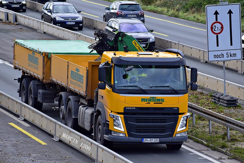 _DSC8195-crop-Mertens Baustoffe-VOLVO FM IV.JPG