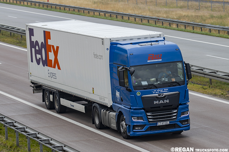 MAN TGX II - Rasz - FedEx.jpg