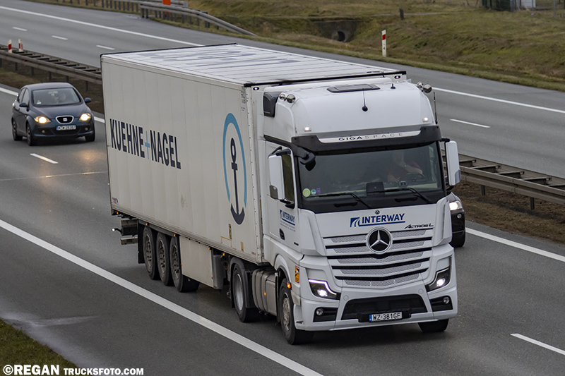 Mercedes-Benz Actros L - Interway - KuehneNagel.jpg