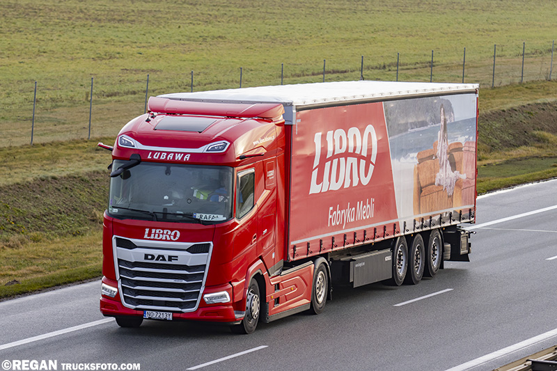 DAF XG - Libro Lubawa.jpg