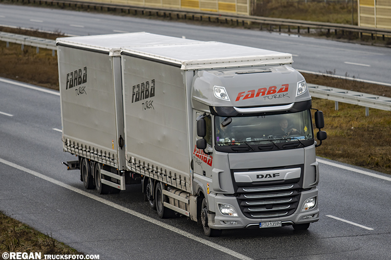 DAF XF116 - Farba Turek.jpg