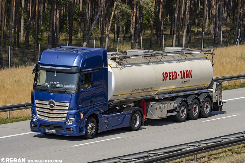Mercedes-Benz Actros MP5 - Speed-Tank Krzysztoń.jpg