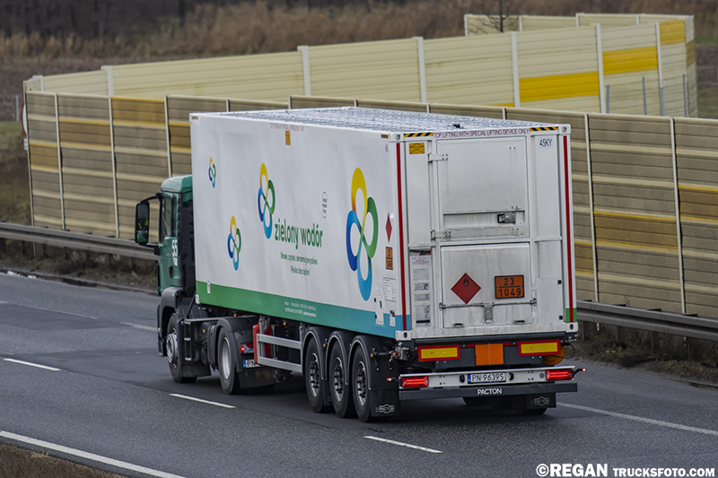 MAN TGS - ZE PAK Polska Czysta Energia.jpg