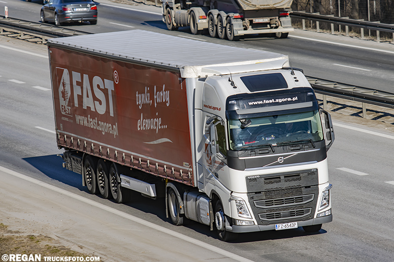 Volvo FH4 - Fast.jpg