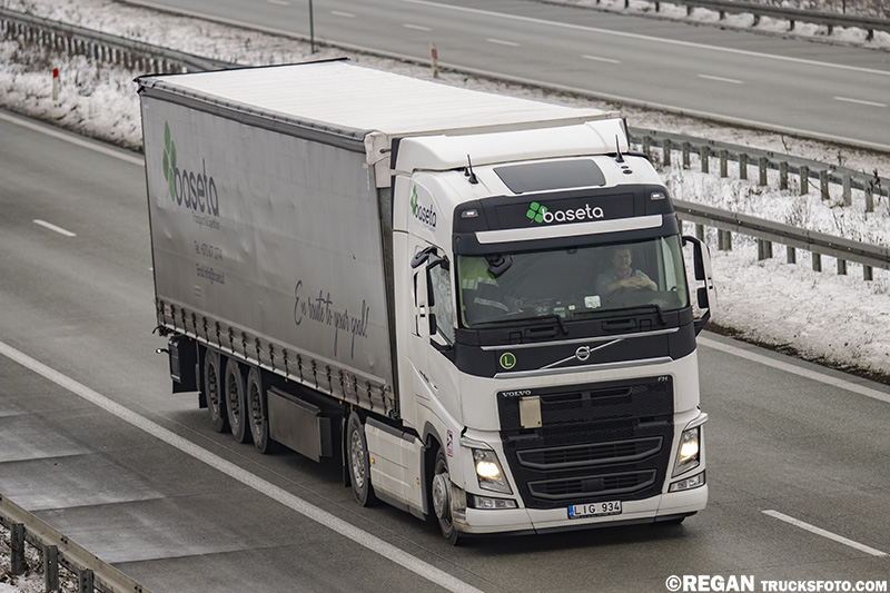 Volvo FH4 - Baseta.jpg