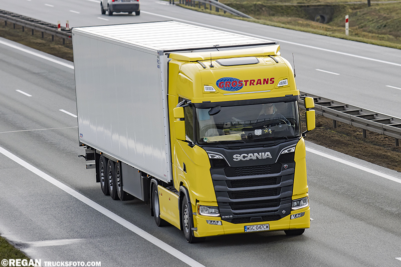Scania 530S V8 - Grostrans.jpg