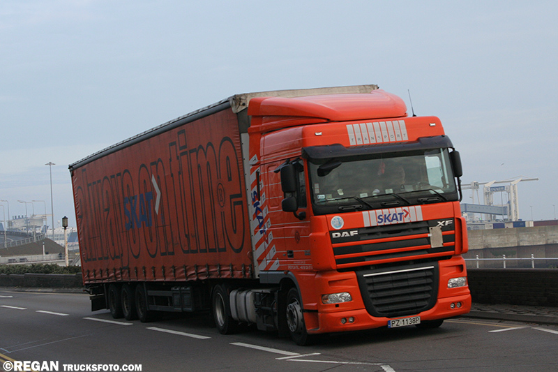 DAF XF105 - SKAT.jpg