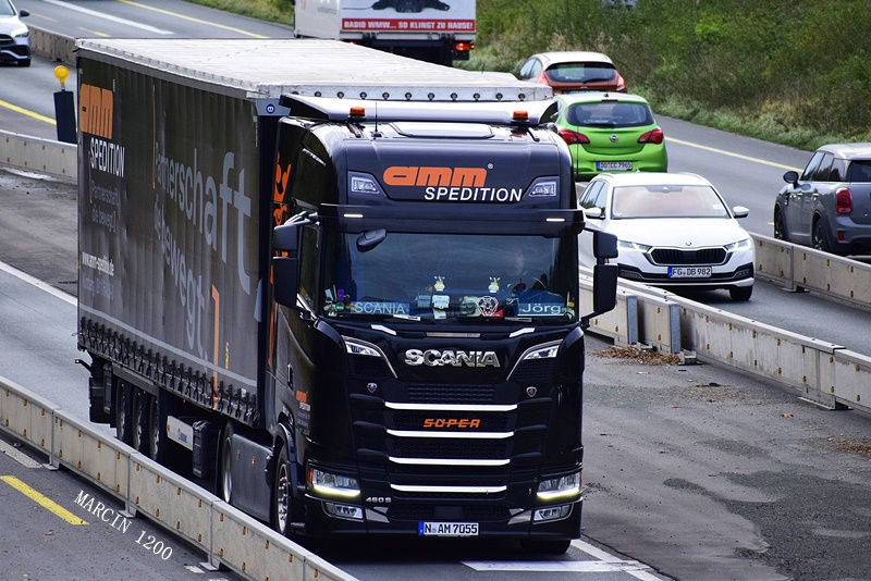 _DSC8257-crop-AMM SPEDITION-SCANIA S450.JPG
