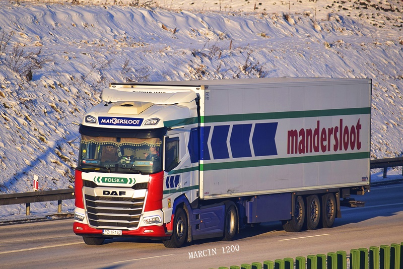 _DSC9016-crop-Mandersloot-DAF XF.JPG