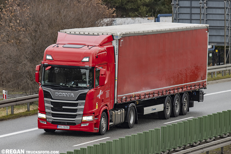 Scania R450 NG - Gawryś.jpg