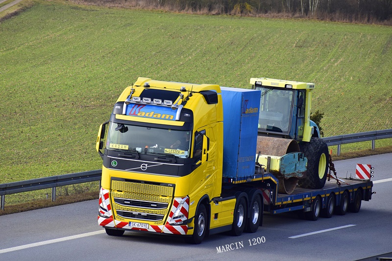 _DSC9551-crop-KADAM-VOLVO FH V.JPG