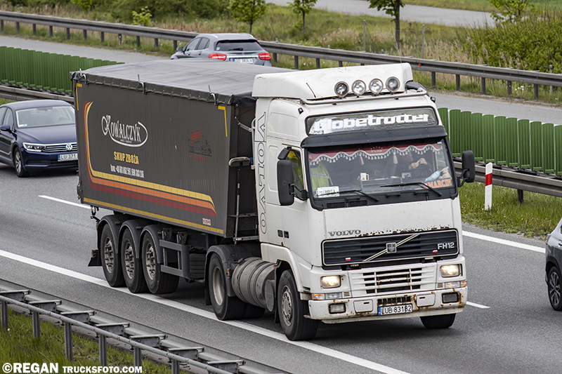 Volvo FH1 - Kowalczyk.jpg