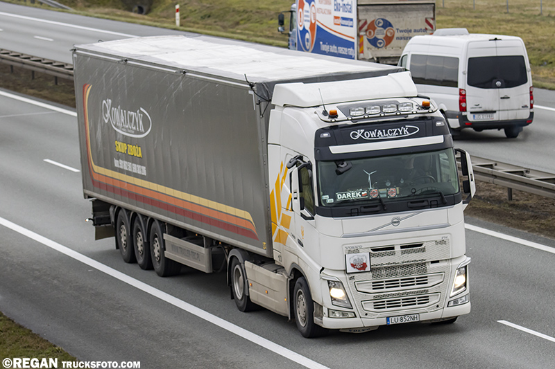 Volvo FH4 - Kowalczyk.jpg