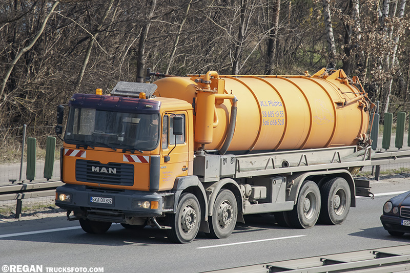 MAN F2000 - W.J. Plichta.jpg