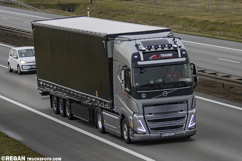 Volvo FH5 - Oli Trans.jpg