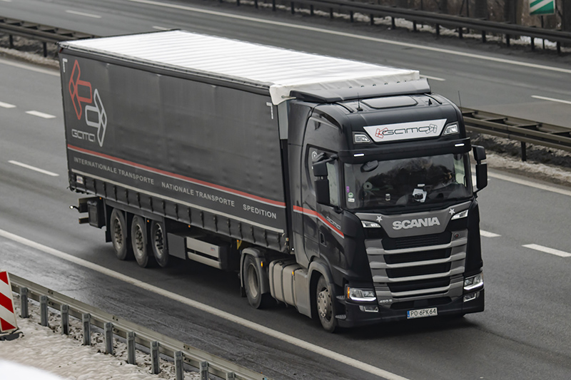 Scania 450S - Gama.jpg