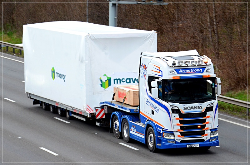 DSC_8283.JPG Armstrong.JPG