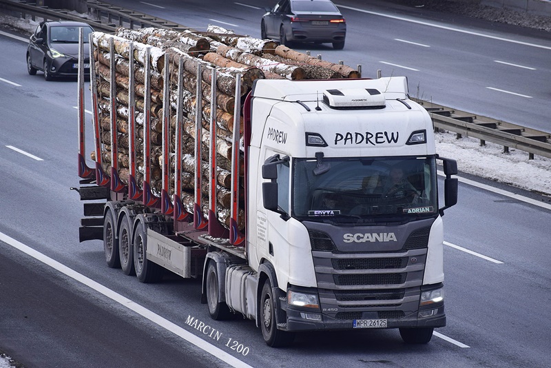 _DSC9144-crop-Padrew-SCANIA R NG.JPG