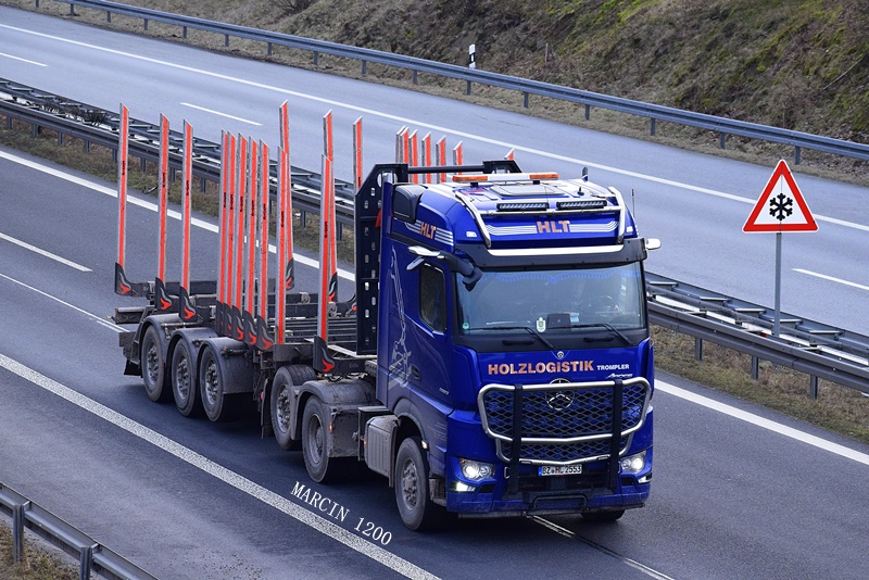 _DSC9476-crop-Holzlogistik Trompler-Mercedes-Benz Arocs II.JPG