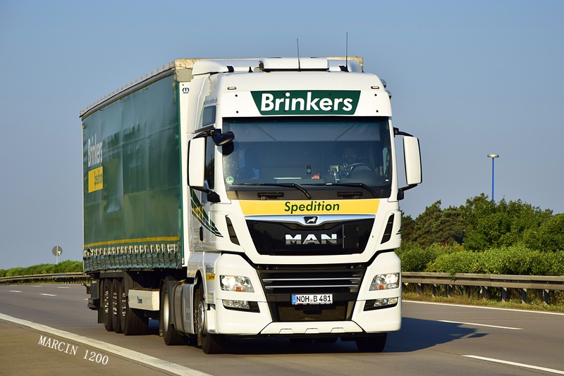 _DSC9268-crop-brinkers-MAN TGX Euro6 II.JPG