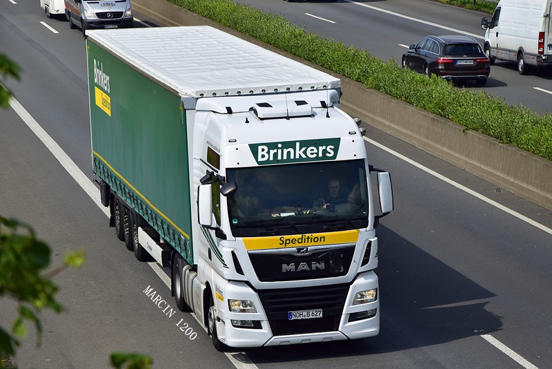 _DSC5785-crop-Brinkers-MAN TGX Euro6 II.JPG