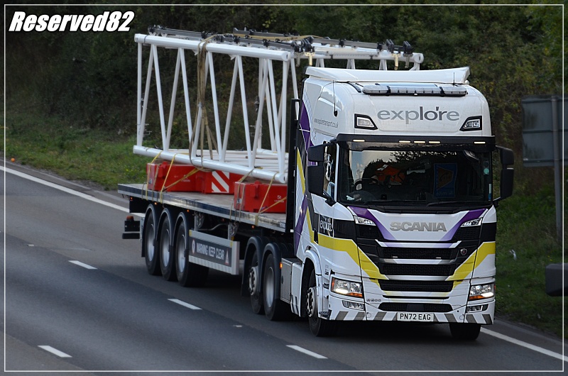 DSC_2601.JPG Explore.JPG