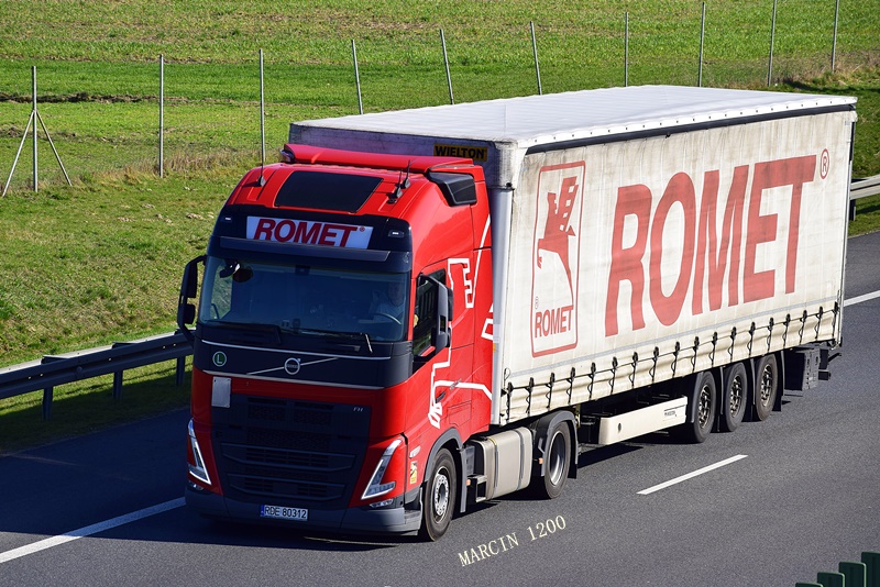 _DSC0275-crop-ROMET-VOLVO FH V.JPG