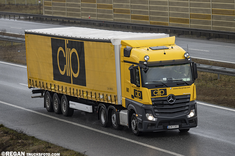 Mercedes-Benz Actros MP4 - Clip Group.jpg