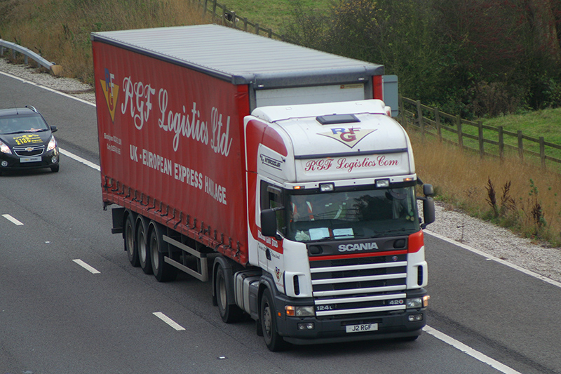 Scania 124L 420 - RGF.jpg