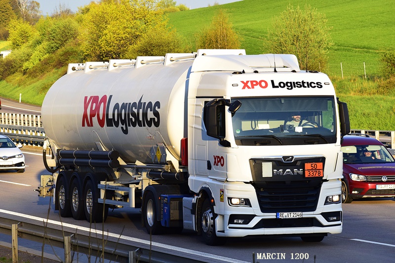_DSC2563-crop-Xpo Logistics-MAN TGX II.JPG
