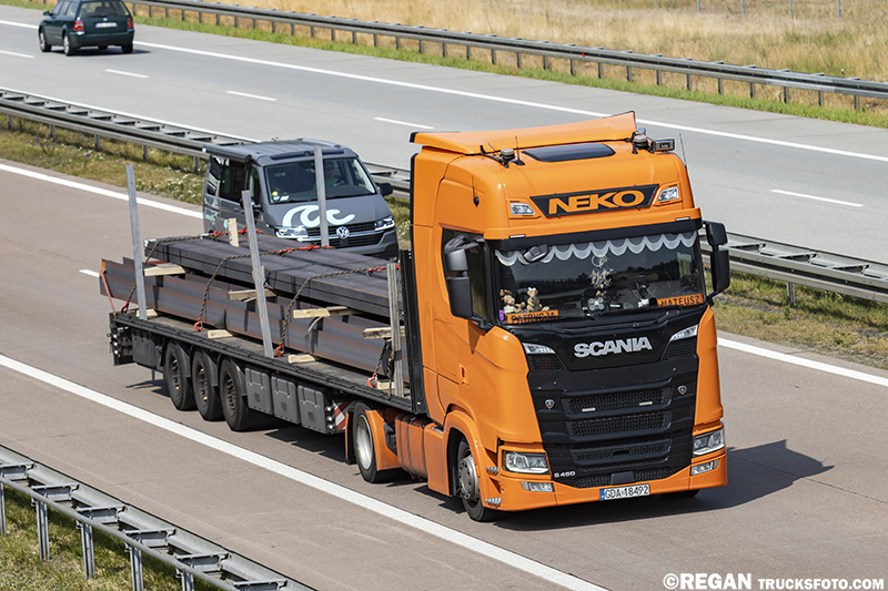 Scania S450 - Neko.jpg