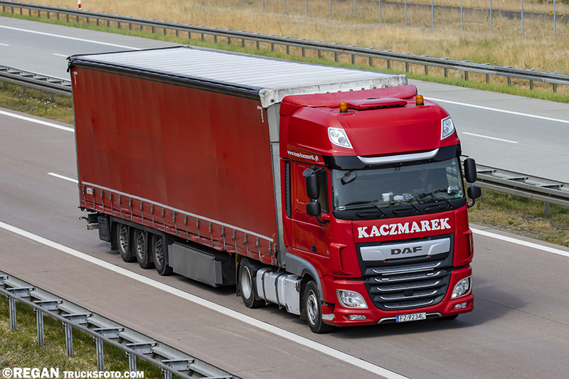 DAF XF - Kaczmarek.jpg