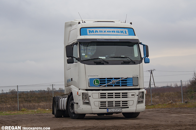 Volvo FH2 - Maszoński.jpg