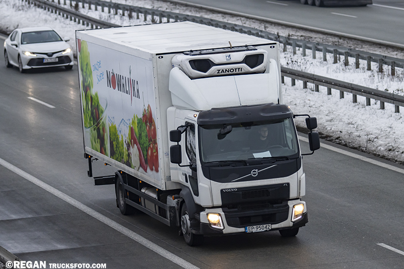 Volvo FL - Nowalijka.jpg