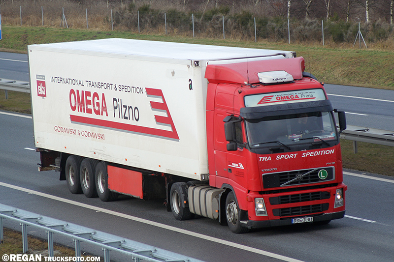 Volvo FH2 - Omega Pilzno.jpg