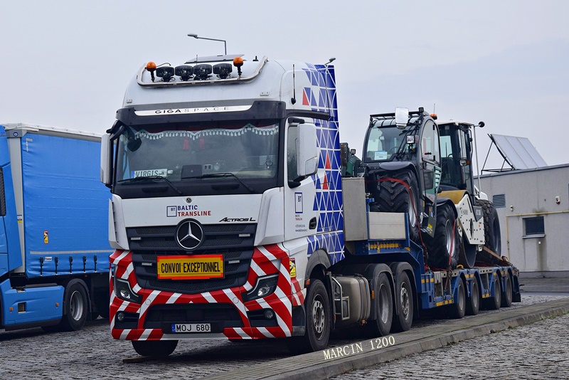 _DSC0197-crop-Baltic Transline-Mercedes-Benz ActrosL MP5.JPG