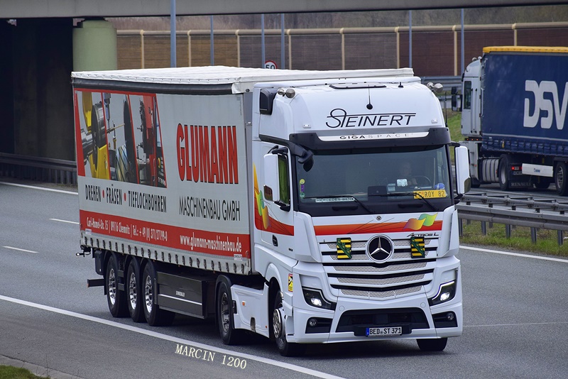 _DSC0417-crop-Steinert-Mercedes-Benz ActrosL MP5.JPG