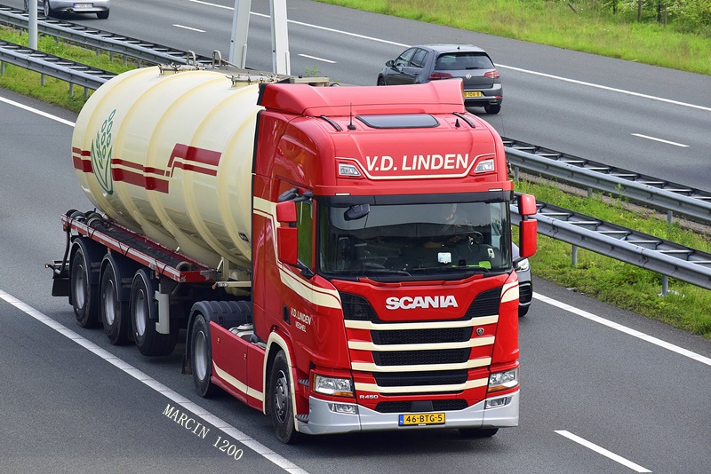 _DSC3275-crop-Van der Linden-SCANIA R450 NG.JPG