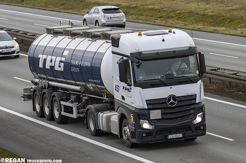 Mercedes-Benz Actros MP5 - TPG.jpg