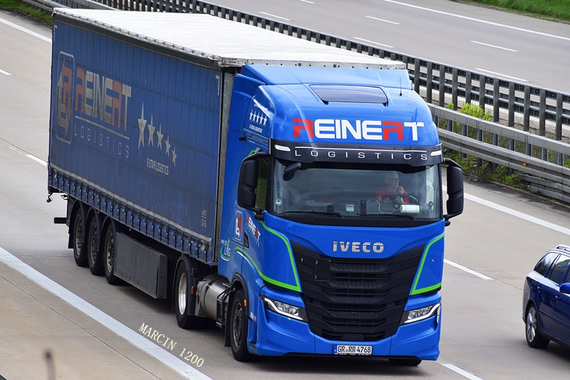 _DSC1814-crop-Iveco-S-Way LNG-Reinert.JPG