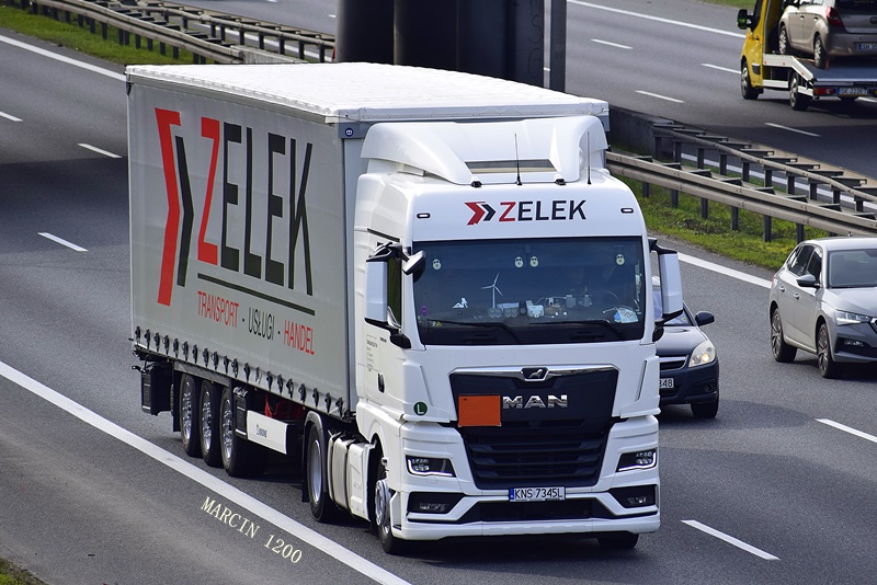 _DSC0589-crop-ZELEK-MAN TGX II.JPG