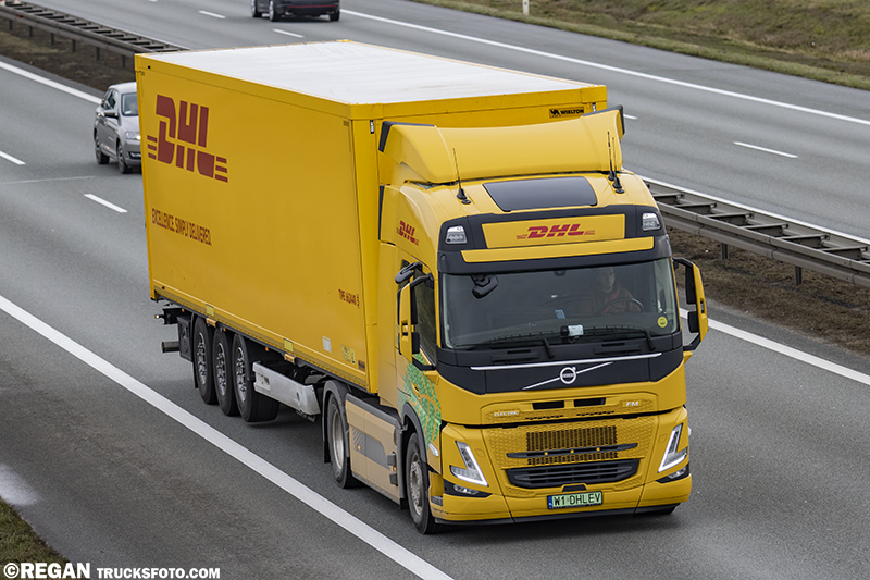 Volvo FM Electric - DHL.jpg
